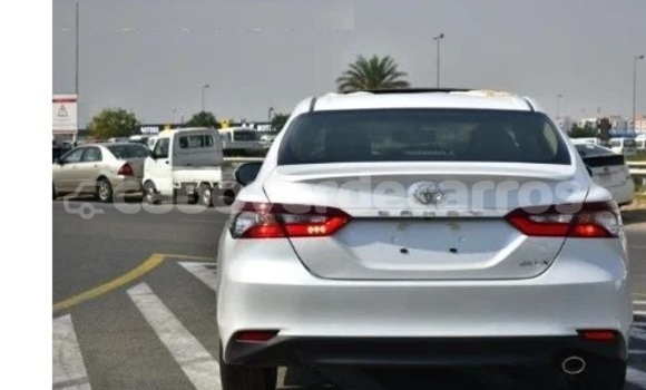 Comprar Usado Toyota Camry White Carro em Santa Maria em Sal Comprar Usado Toyota Camry White Carro em Santa Maria em Sal