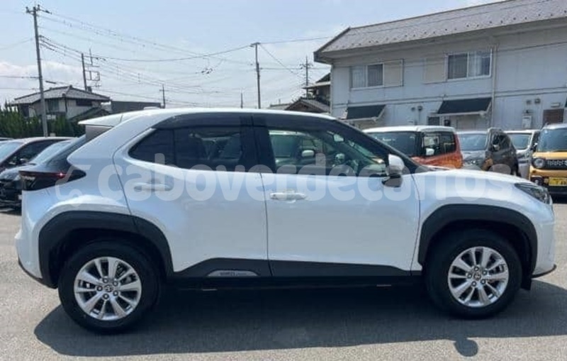 Big with watermark toyota yaris sal santa maria 281