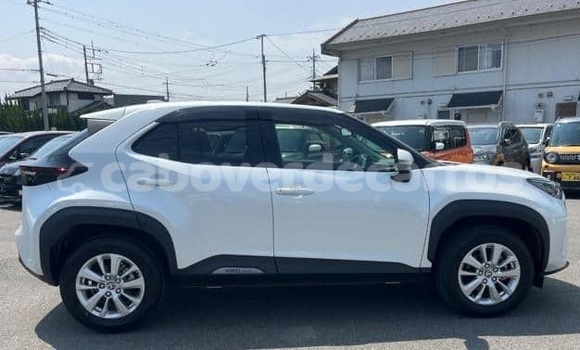 Comprar Usado Toyota Yaris White Carro em Santa Maria em Sal Comprar Usado Toyota Yaris White Carro em Santa Maria em Sal