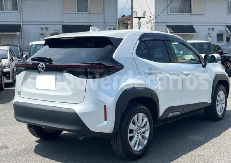 Big with watermark toyota yaris sal santa maria 281