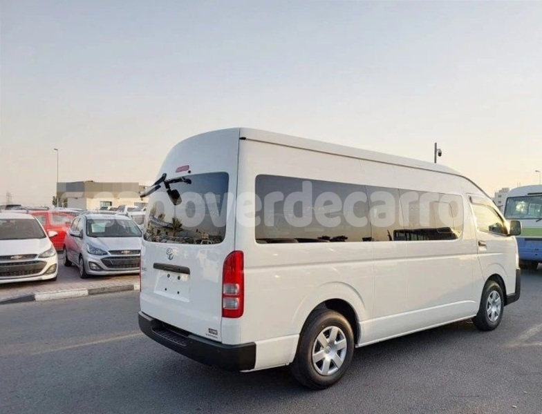 Big with watermark toyota hiace sal santa maria 292