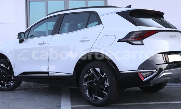Comprar Usado Kia Sportage White Carro em Santa Maria em Sal Comprar Usado Kia Sportage White Carro em Santa Maria em Sal