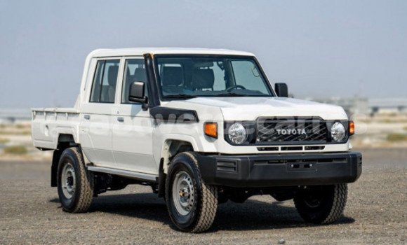 Comprar Usado Toyota Land Cruiser White Carro em Santa Maria em Sal Comprar Usado Toyota Land Cruiser White Carro em Santa Maria em Sal