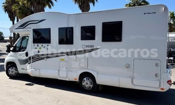 Comprar Usado Fiat 900T White Carro em Santa Maria em Sal Comprar Usado Fiat 900T White Carro em Santa Maria em Sal