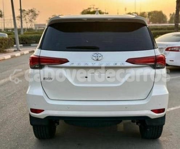 Big with watermark toyota fortuner sal santa maria 300