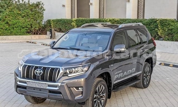 Buy Used Toyota Land Cruiser Prado White Car in Santa Maria in Sal Buy Used Toyota Land Cruiser Prado White Car in Santa Maria in Sal