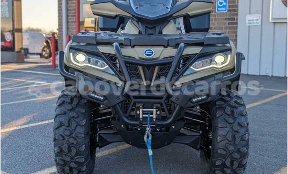 Comprar Novo Yamaha TMAX Black Moto em Nova Sintra em Brava Comprar Novo Yamaha TMAX Black Moto em Nova Sintra em Brava