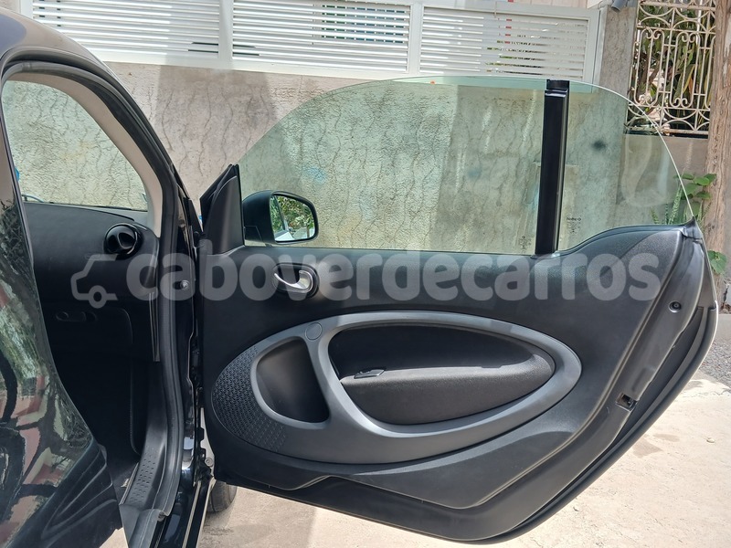 Big with watermark mercedes viano maio vila do maio 321