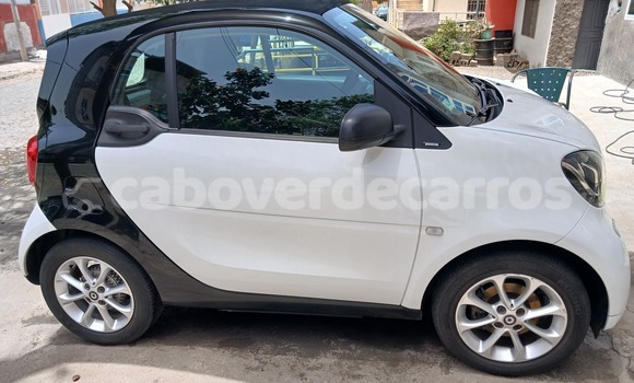 Comprar Usado Mercedes Viano White Carro em Vila do Maio em Maio Comprar Usado Mercedes Viano White Carro em Vila do Maio em Maio