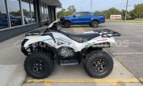 Comprar Usado Kawasaki Brute Force White Moto em Santa Maria em Sal