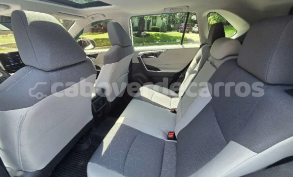 Acheter Occasion Voiture Toyota RAV4 Blanc à Nova Sintra, Brava Acheter Occasion Voiture Toyota RAV4 Blanc à Nova Sintra, Brava