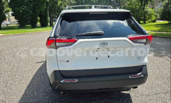 Acheter Occasion Voiture Toyota RAV4 Blanc à Nova Sintra, Brava Acheter Occasion Voiture Toyota RAV4 Blanc à Nova Sintra, Brava