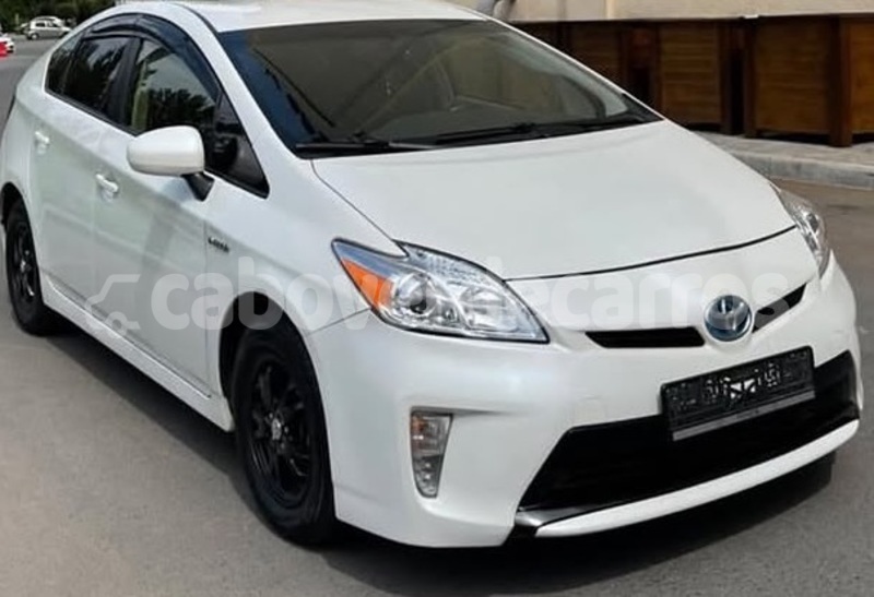 Big with watermark toyota prius sal santa maria 328