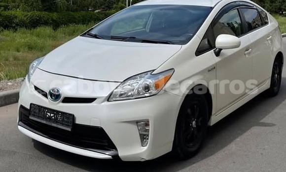 Comprar Usado Toyota Prius White Carro em Santa Maria em Sal Comprar Usado Toyota Prius White Carro em Santa Maria em Sal