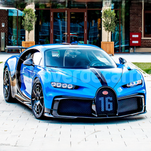 Big with watermark bugatti chiron fogo mosteiros 330
