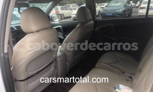 Acheter Occasion Voiture Toyota RAV4 Blanc à Nova Sintra, Brava Acheter Occasion Voiture Toyota RAV4 Blanc à Nova Sintra, Brava