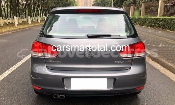 Acheter Occasion Voiture Volkswagen Golf Gris à Nova Sintra, Brava Acheter Occasion Voiture Volkswagen Golf Gris à Nova Sintra, Brava