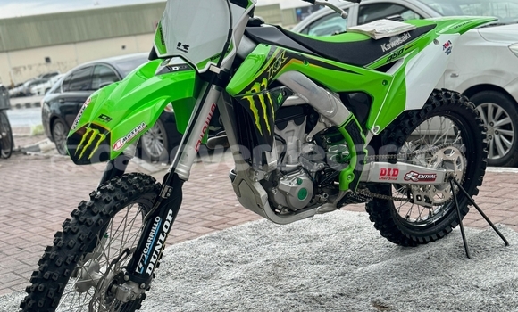 Comprar Usado Kawasaki KX Green Moto em Mosteiros em Fogo Comprar Usado Kawasaki KX Green Moto em Mosteiros em Fogo