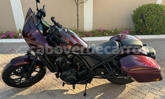 Acheter Occasion Moto Honda Rebel Rouge à Mosteiros, Fogo Acheter Occasion Moto Honda Rebel Rouge à Mosteiros, Fogo