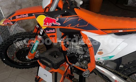 Comprar Usado KTM 450 Beige Moto em Mosteiros em Fogo Comprar Usado KTM 450 Beige Moto em Mosteiros em Fogo