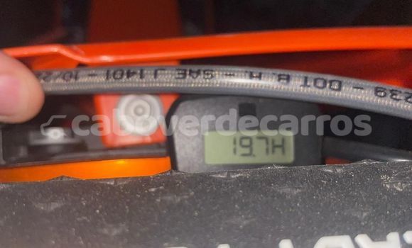 Comprar Usado KTM 450 Beige Moto em Mosteiros em Fogo Comprar Usado KTM 450 Beige Moto em Mosteiros em Fogo