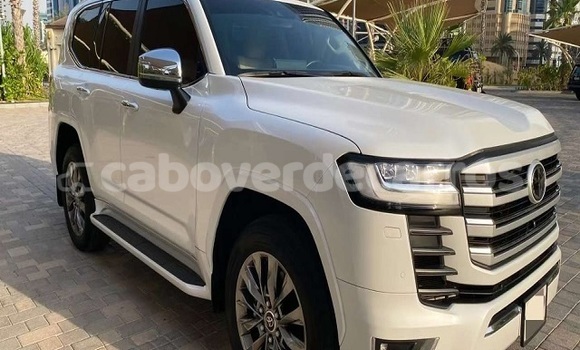 Comprar Usado Toyota Land Cruiser White Carro em Santa Maria em Sal Comprar Usado Toyota Land Cruiser White Carro em Santa Maria em Sal
