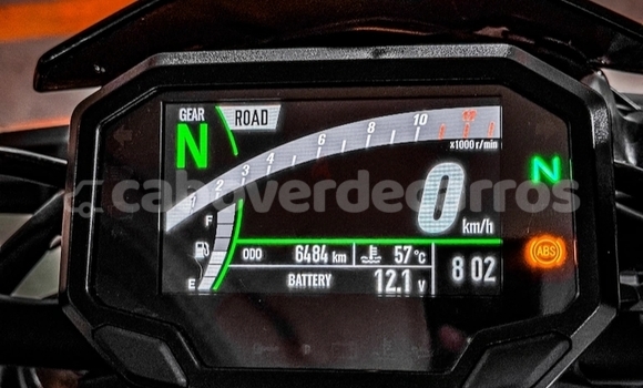 Comprar Usado Kawasaki Z Green Moto em Mosteiros em Fogo Comprar Usado Kawasaki Z Green Moto em Mosteiros em Fogo