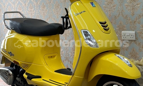 Acheter Occasion Moto Vespa P Autre à Mosteiros, Fogo Acheter Occasion Moto Vespa P Autre à Mosteiros, Fogo