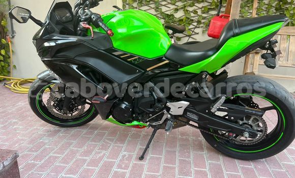 Buy Used Kawasaki Ninja Green Bike in Mosteiros in Fogo Buy Used Kawasaki Ninja Green Bike in Mosteiros in Fogo