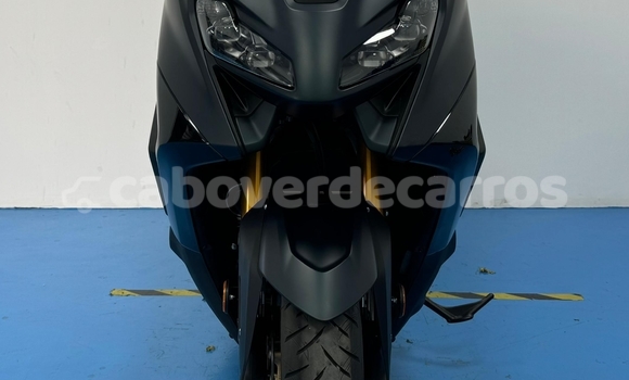 Buy Used Yamaha TMAX Black Bike in Mosteiros in Fogo Buy Used Yamaha TMAX Black Bike in Mosteiros in Fogo