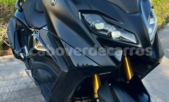 Buy Used Yamaha TMAX Black Bike in Mosteiros in Fogo Buy Used Yamaha TMAX Black Bike in Mosteiros in Fogo