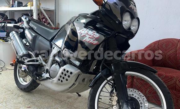 Comprar Usado Honda CRF White Moto em Mosteiros em Fogo