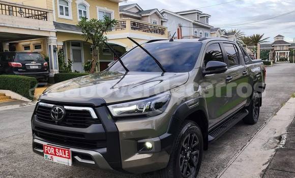 Comprar Usado Toyota Hilux Black Carro em Santa Maria em Sal Comprar Usado Toyota Hilux Black Carro em Santa Maria em Sal