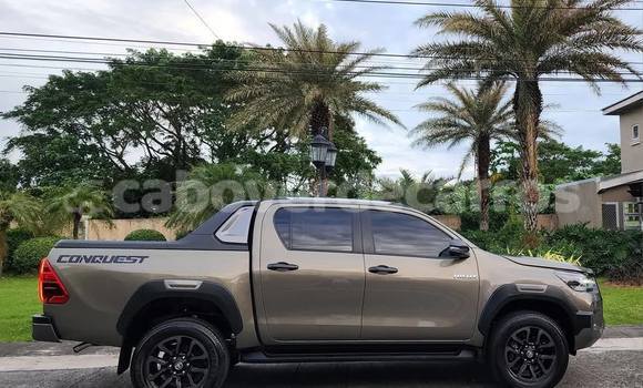 Comprar Usado Toyota Hilux Black Carro em Santa Maria em Sal Comprar Usado Toyota Hilux Black Carro em Santa Maria em Sal