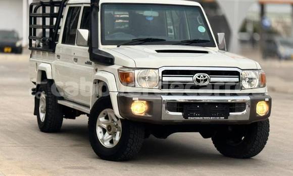 Medium with watermark toyota land cruiser brava nova sintra 233