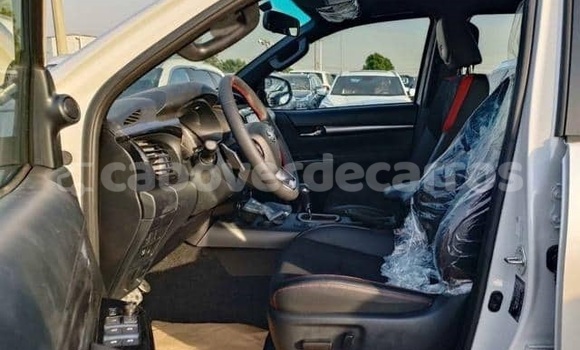 Buy Used Toyota LITEACE Other Truck in Mosteiros in Fogo Buy Used Toyota LITEACE Other Truck in Mosteiros in Fogo