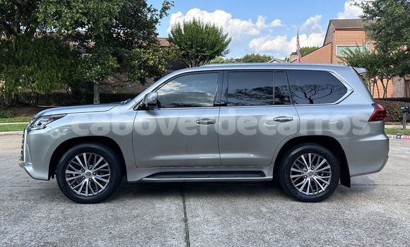 Comprar Usado Lexus LX 570 Silver Carro em Nova Sintra em Brava Comprar Usado Lexus LX 570 Silver Carro em Nova Sintra em Brava