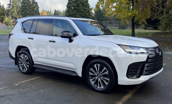 Comprar Usado Lexus LX White Carro em Sao Filipe em Fogo