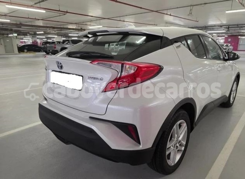 Big with watermark toyota c hr sal santa maria 273